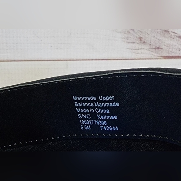 Black Knee-High Women's Boots - Picture 8 of 11